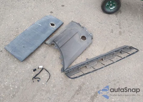 2020 Ford Transit-250 z USA, uszkodzony, nr VIN 1FTBR1C85LKB00089